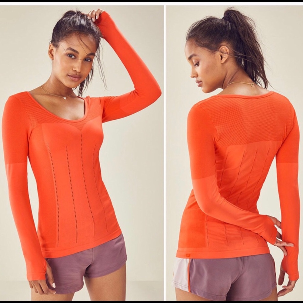 Long sleeve workout top